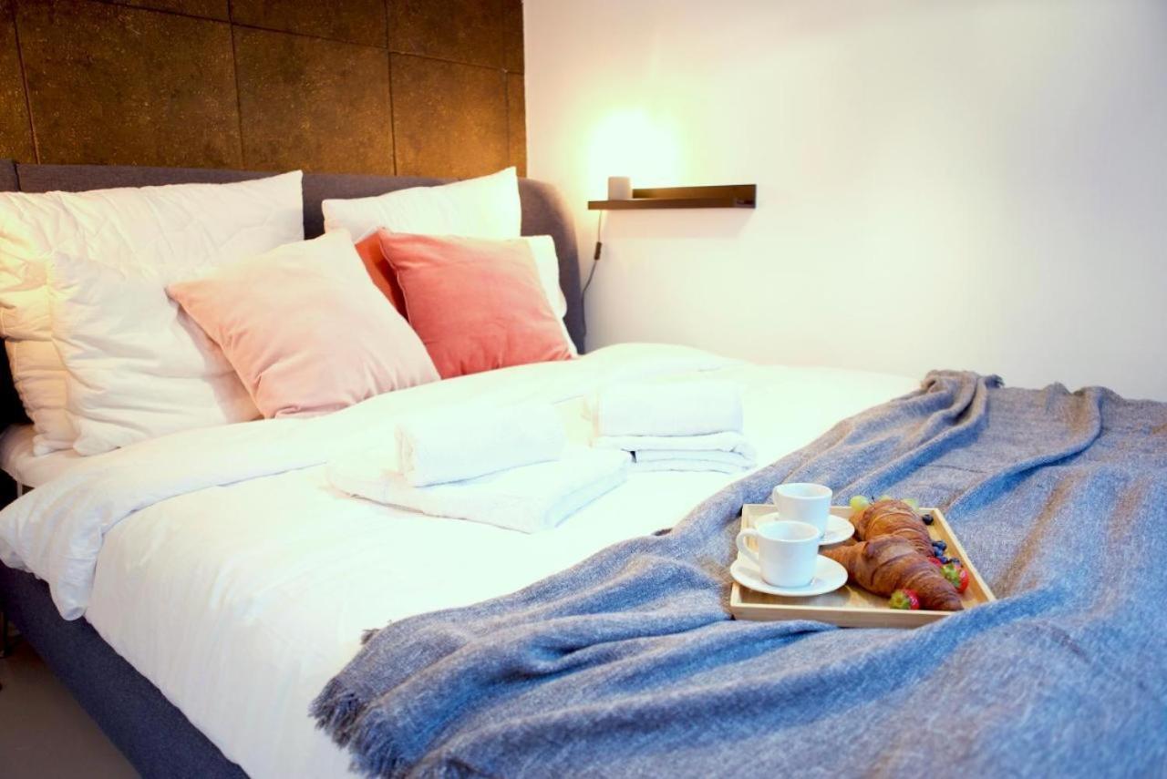 P&O Serviced Apartments Kinowa Warszawa Eksteriør billede