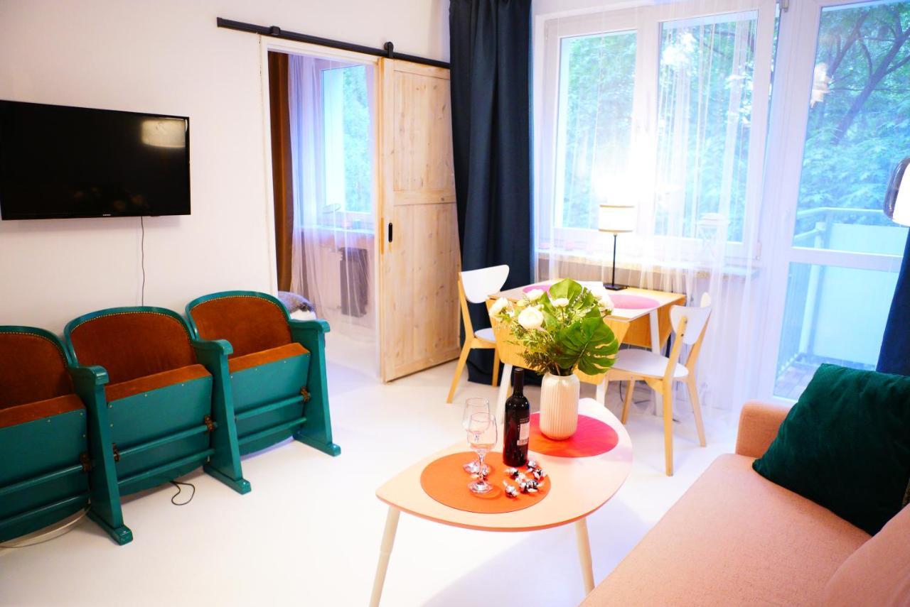P&O Serviced Apartments Kinowa Warszawa Eksteriør billede
